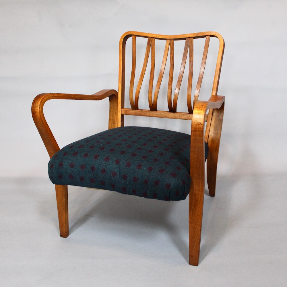 A G.A. Jenkins Linden chair part of the Tecta range for Packet Furniture Ltd. - Image 3