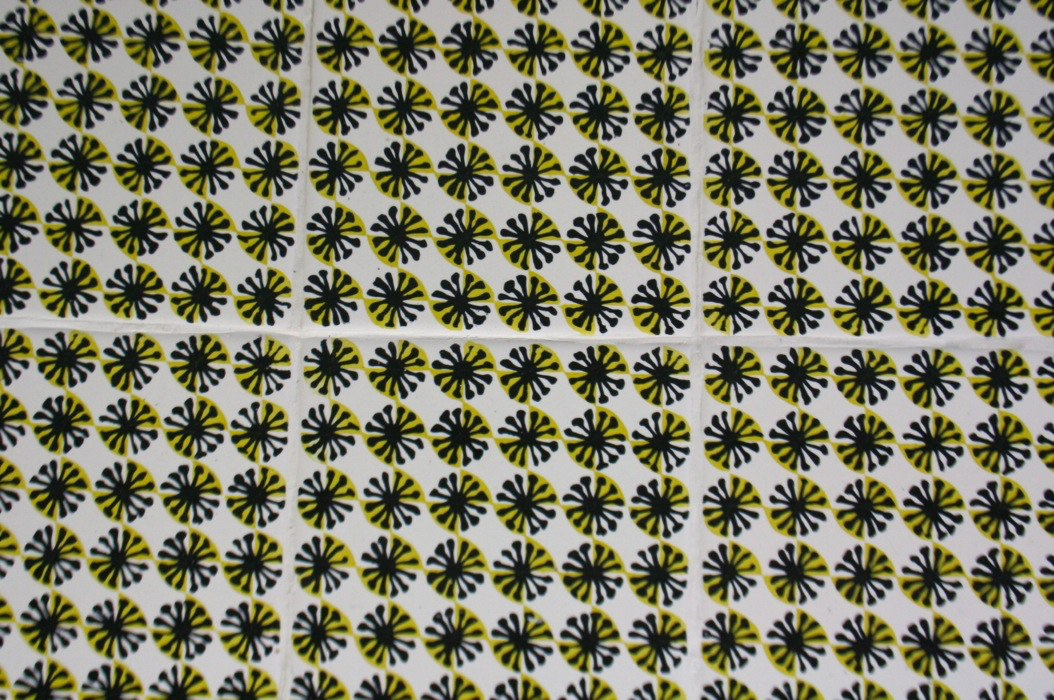 A 1950’s rectangular coffee table with Peggy Angus for Carter & Co tiles - Image 3