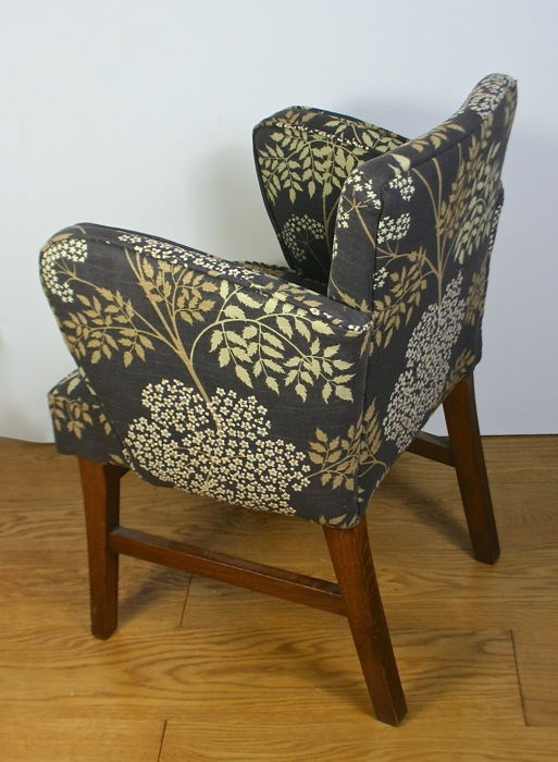 A 1950’s arm chair in ‘Cow Parsley’ by Sanderson - Image 2
