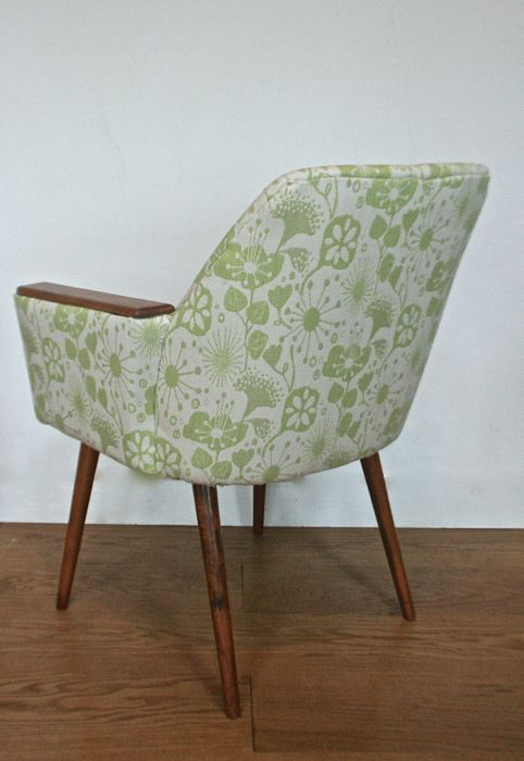A mid-century occasional chair in ‘Pixie Hollow’ by Abbotsford Mill (reserved) - Image 4