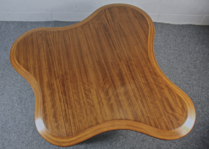 A Morris of Glasgow organic cloud coffee table - Image 4