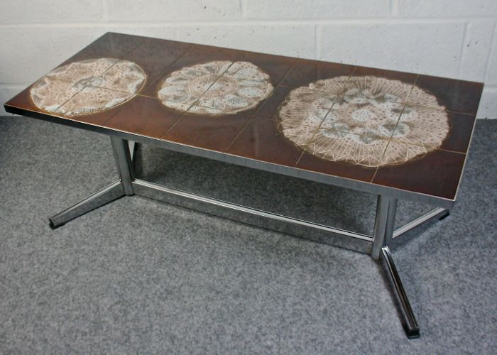 A 1960s abstract tiled top coffee table with chrome legs - Image 2