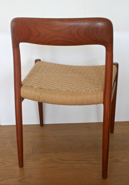 A pair of Moller 75 chairs - Image 3