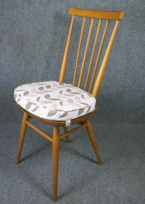 Four Mid-century Ercol dining chairs . - Image 3