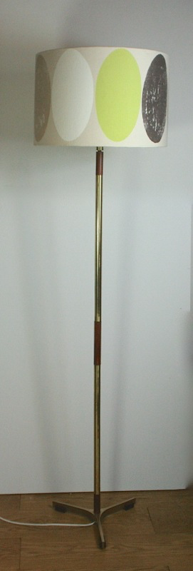 Mid-century Danish brass floor lamp - Image 2