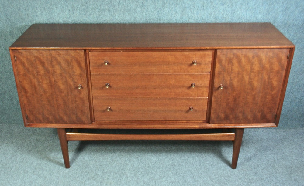 A 1950’s Mid-century teak sideboard by Gordon Russell of Broadway - Image 6