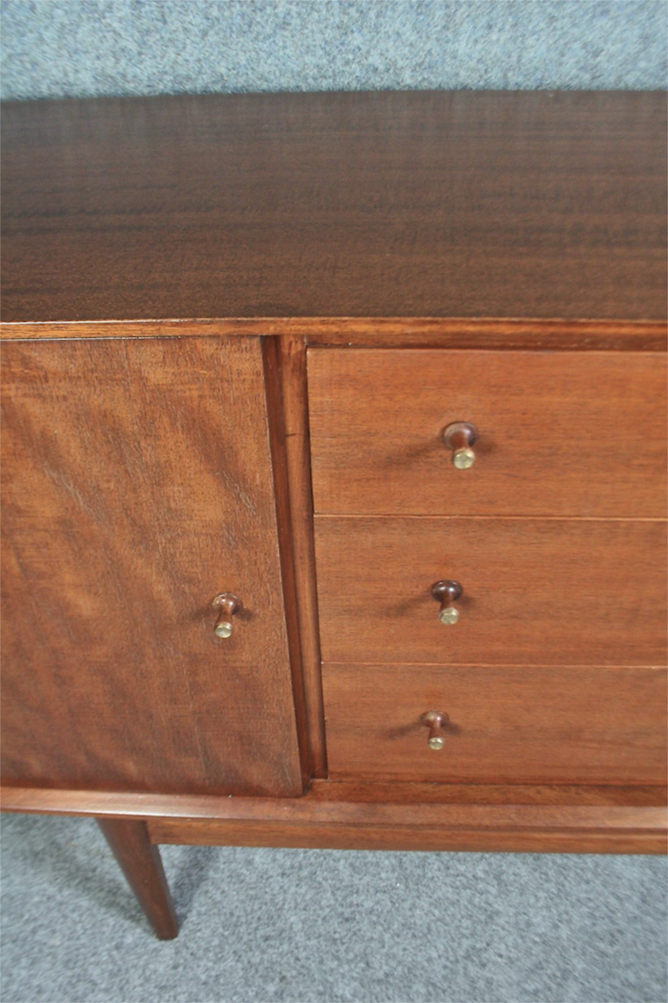 A 1950’s Mid-century teak sideboard by Gordon Russell of Broadway - Image 3