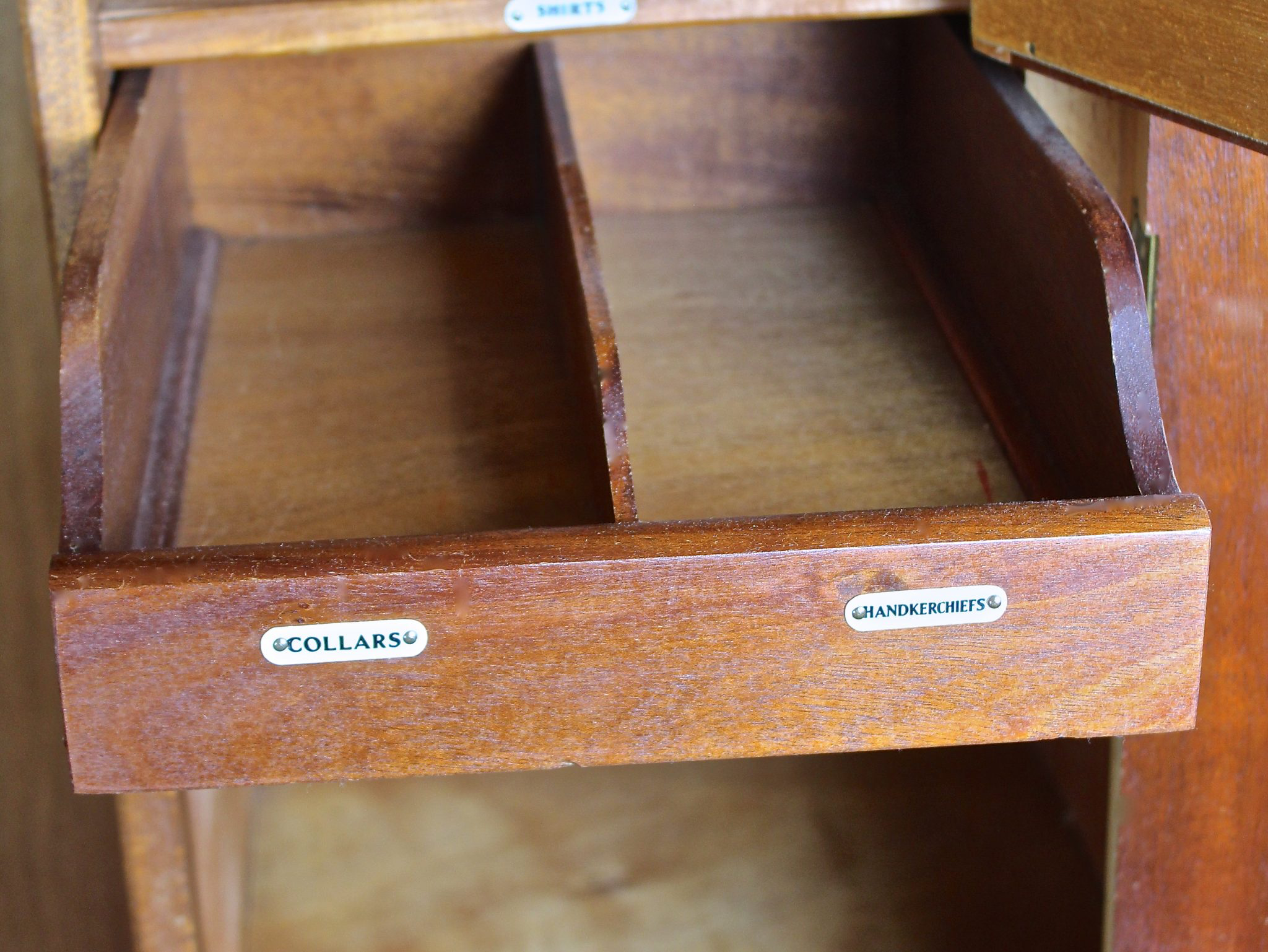 A CWS gentlemans double wardrobe - Image 7