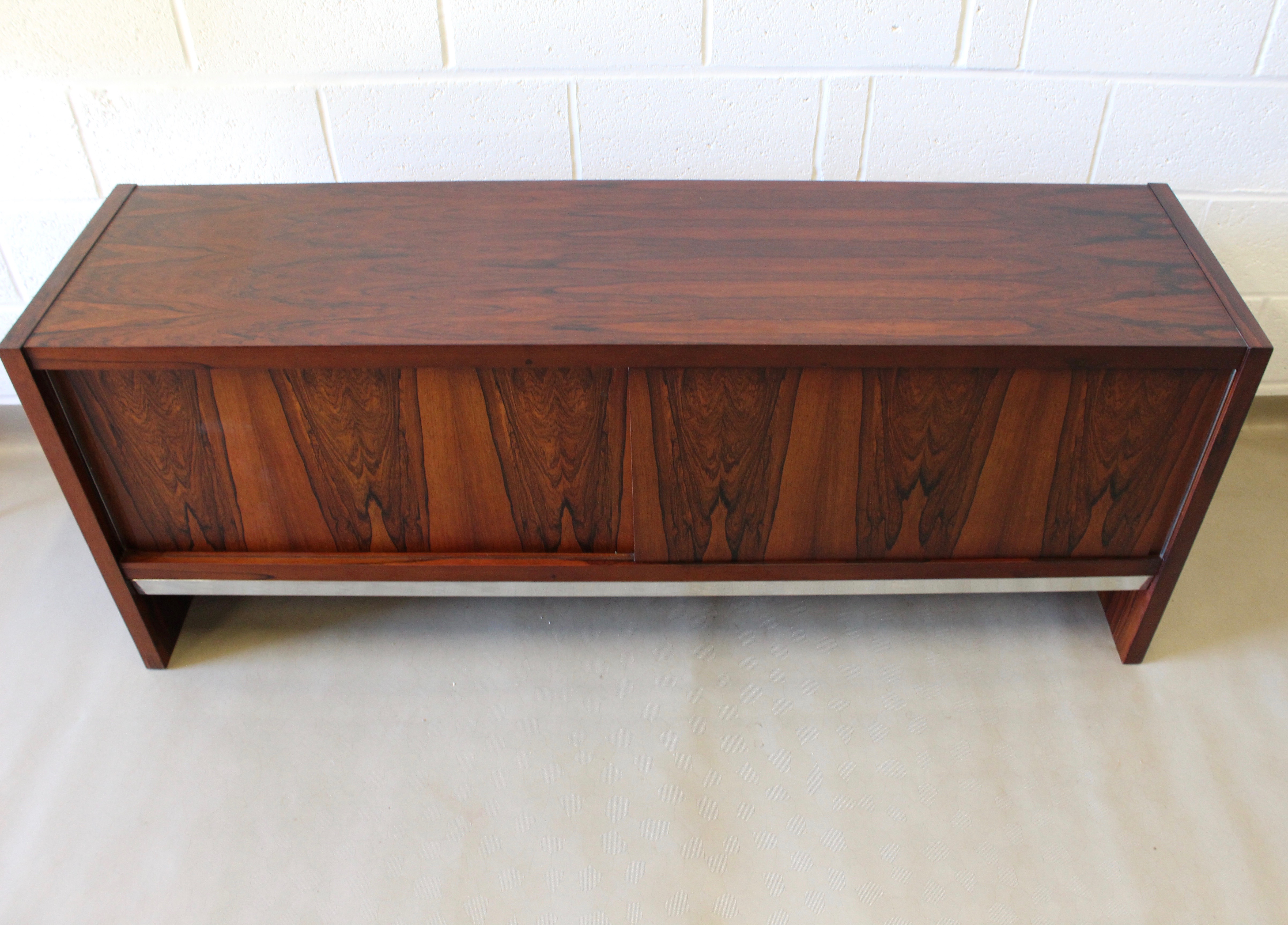 A 1970's Merrow Associates rosewood sideboard. - Image 2