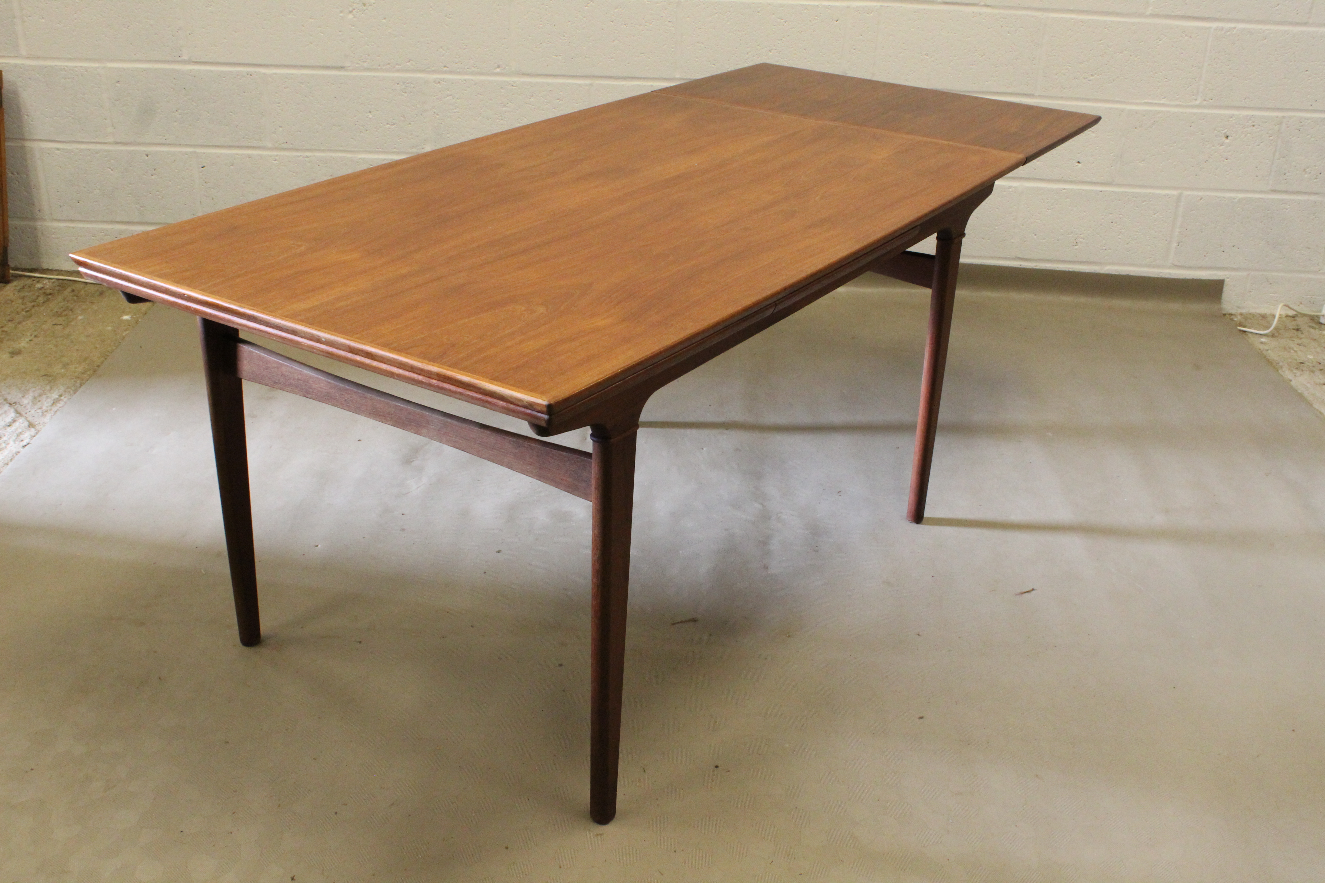 A 1950's Danish teak extending dinning table. - Image 3