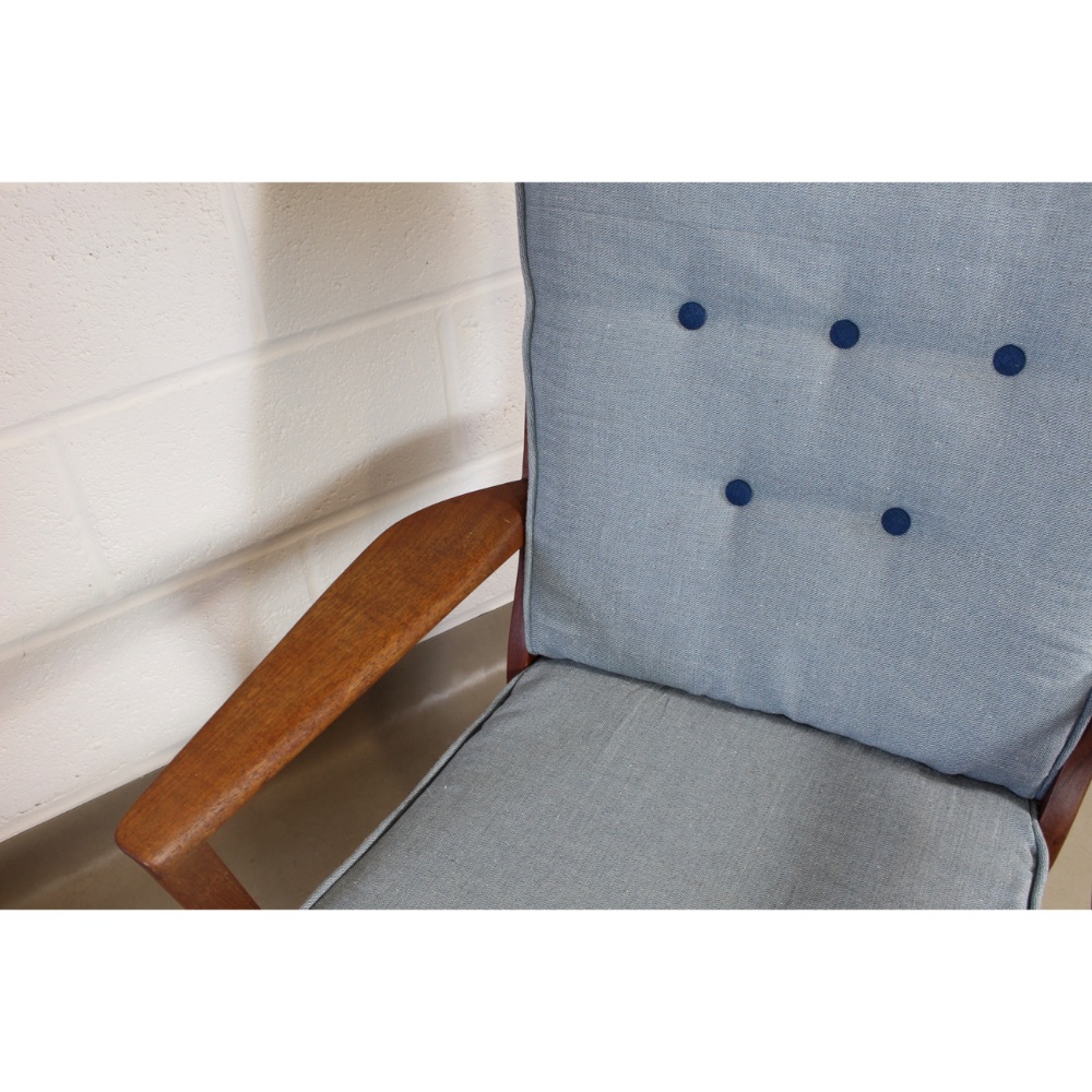 A 1950's Teak wingback chair with blue/ grey linen button back upholstery - Image 4