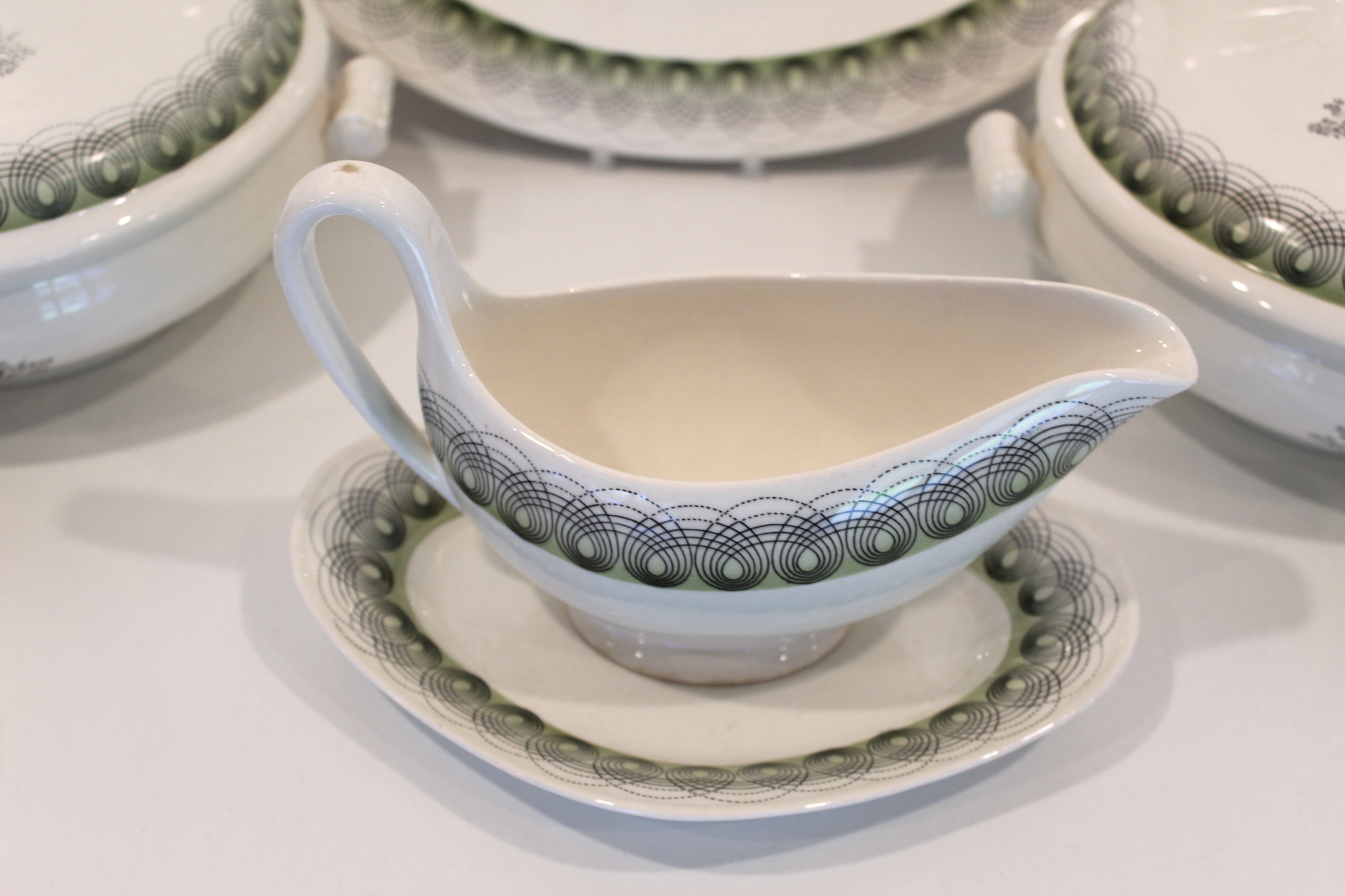 A lovely rare Eric Ravilious Persephone (Harvest festival) Wedgwood dinner service marked TL155B. - Image 8