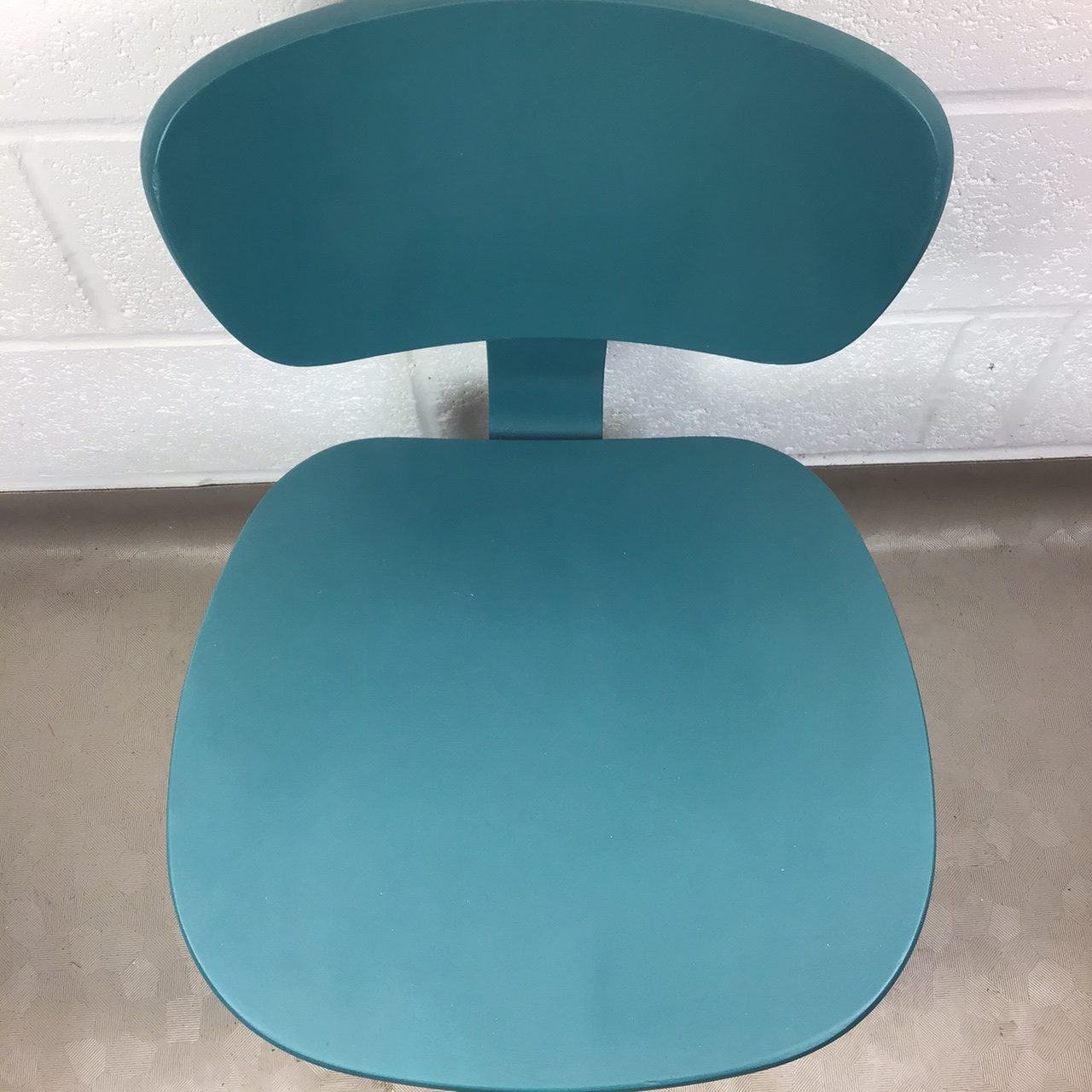 Two upcycled Thonet style bent plywood chairs - Image 11
