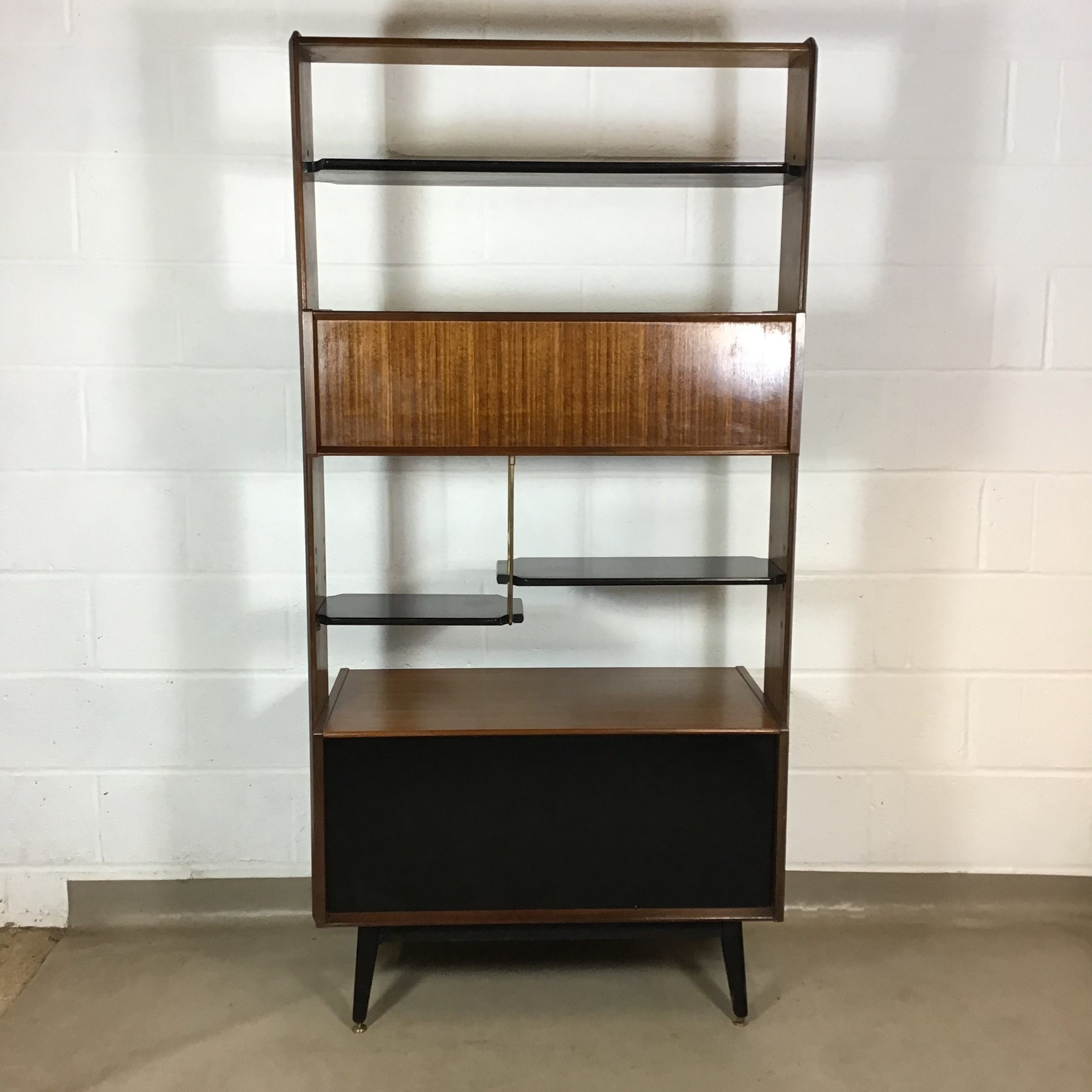 A 1950's G-Plan Librenza room divider - Image 9