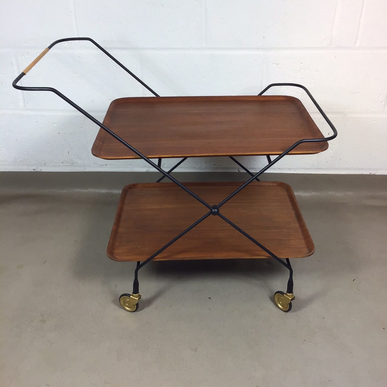A 1950s Swedish tea drinks trolley by Jie Gantofta - Image 9