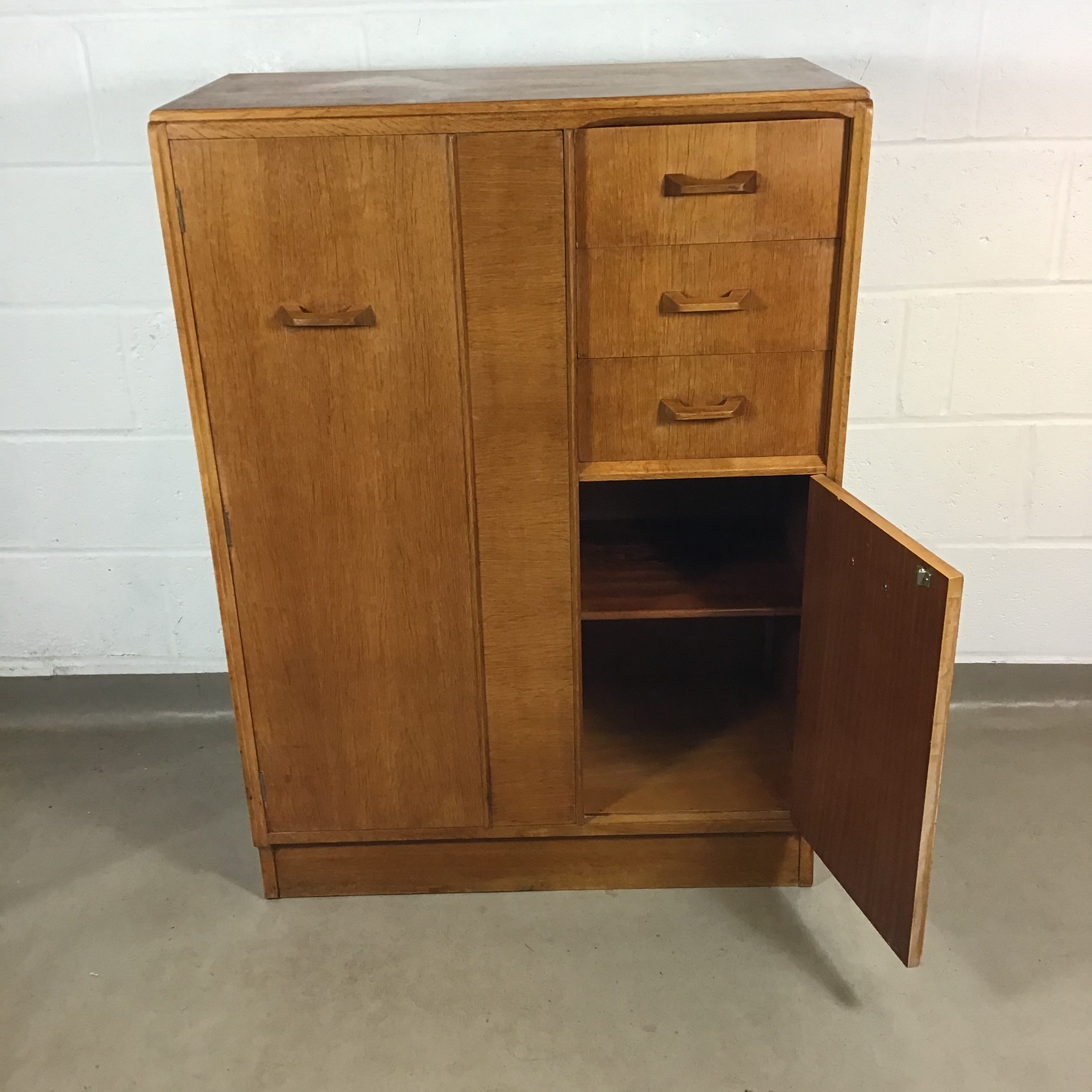A E Gomme, G plan Brandon oak gentleman’s wardrobe - Image 4