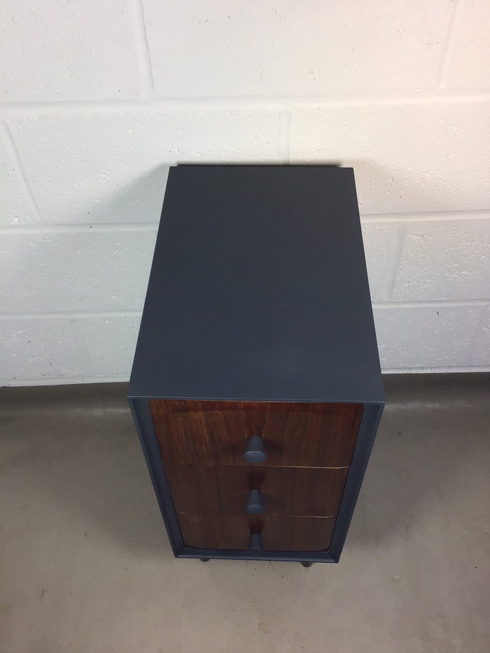 A 1950’s Meredew up-cycled mahogany set of drawers. - Image 4