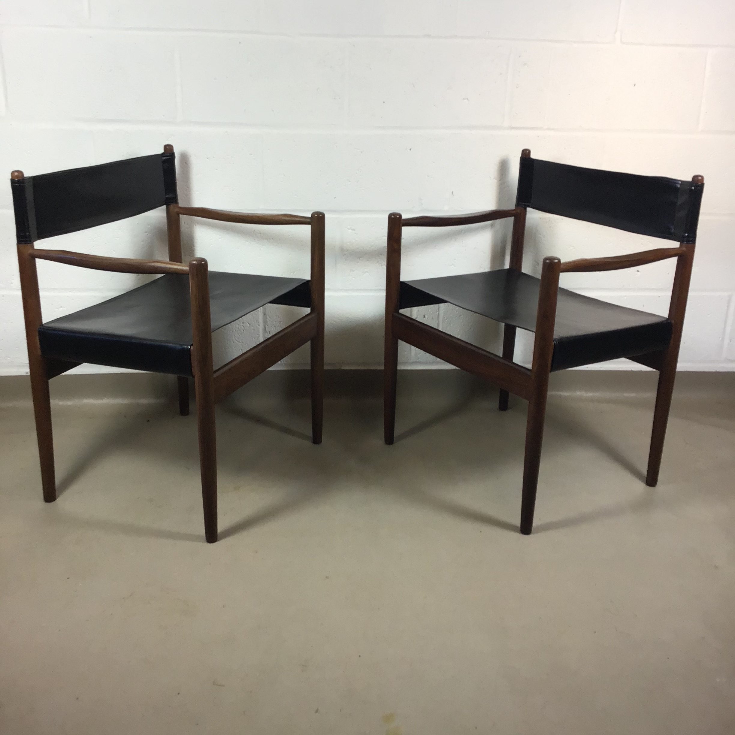 Two Danish Rosewood office/ desk/ carver leather director style chairs - Image 5