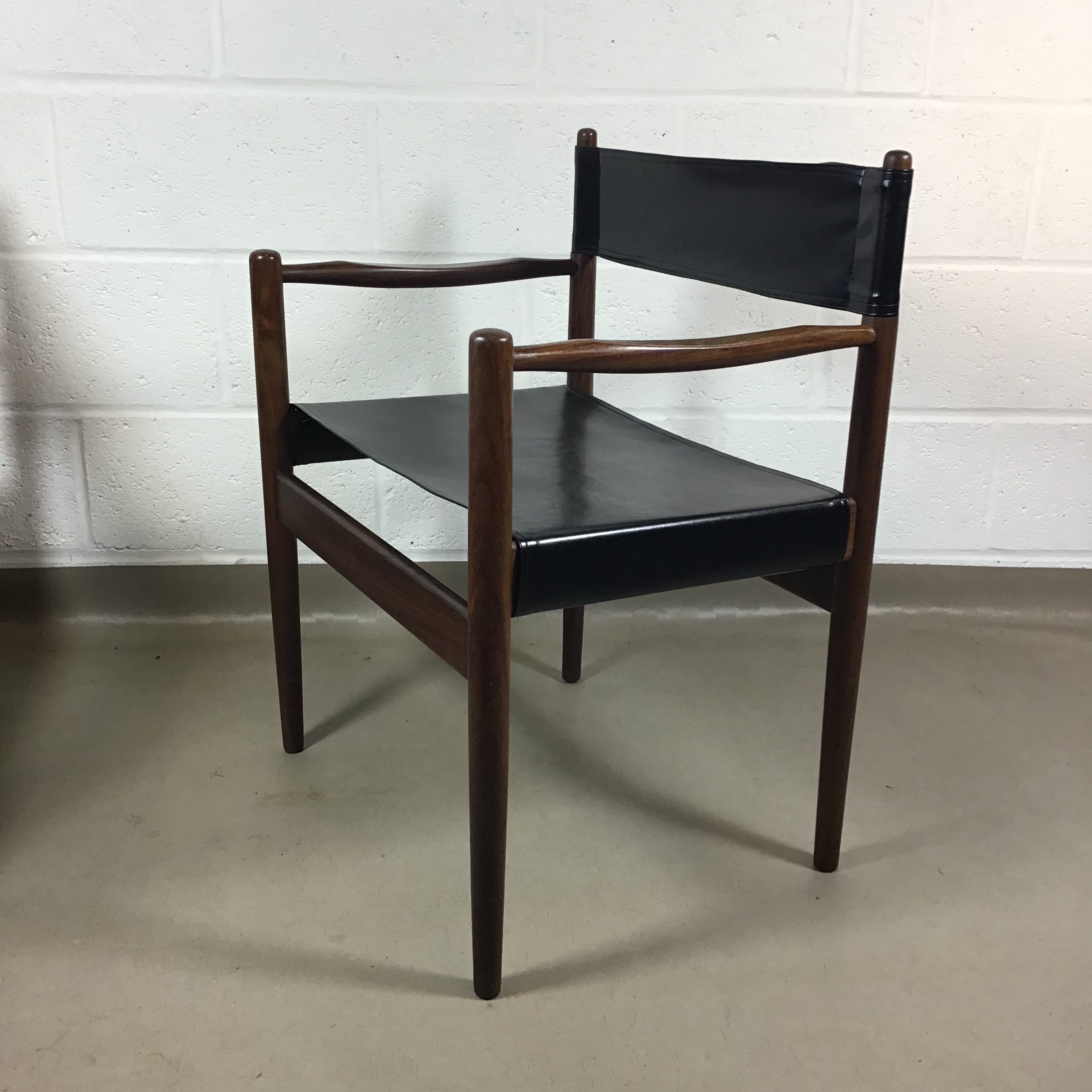 Two Danish Rosewood office/ desk/ carver leather director style chairs - Image 9