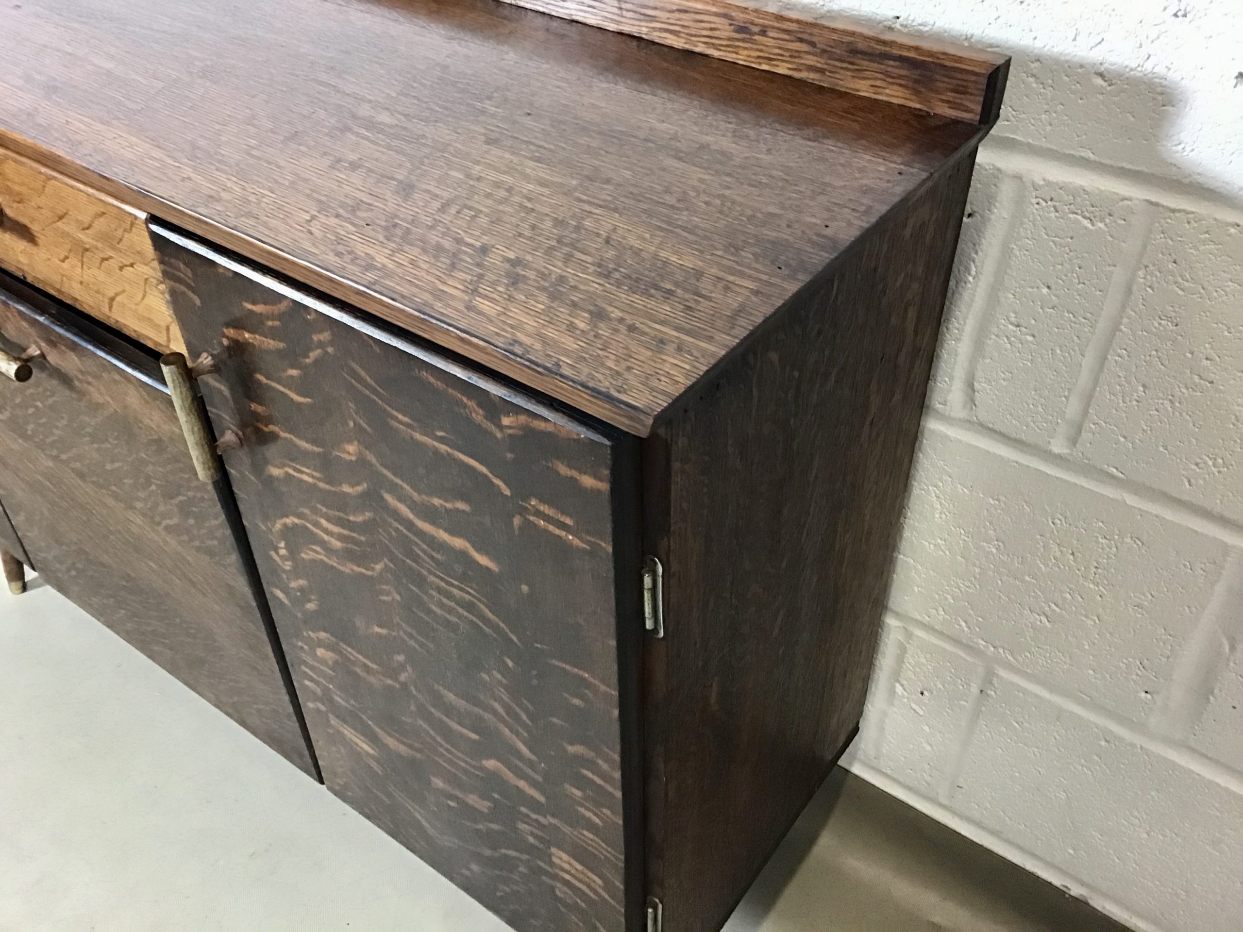 A 1950's oak sideboard with original celluloid handles - Image 3