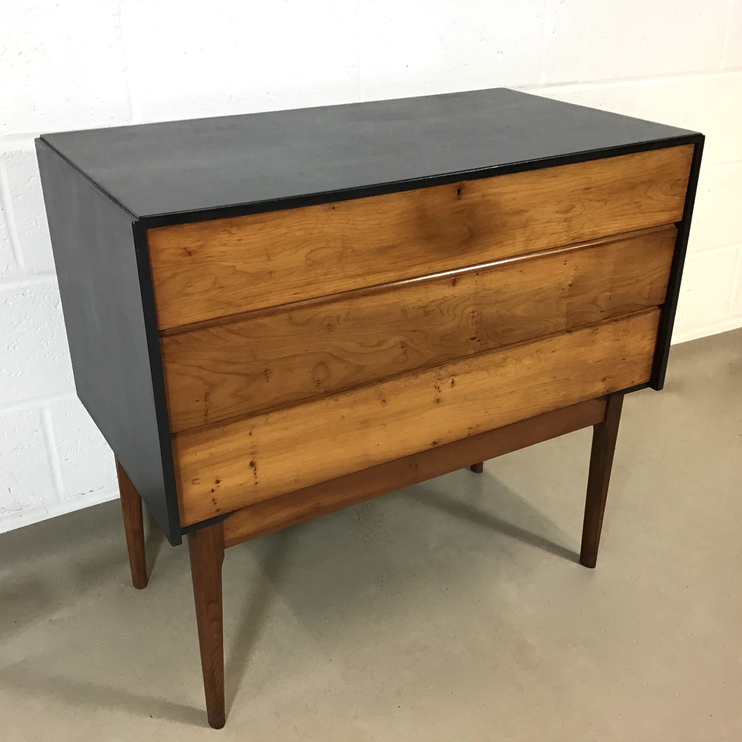 An unusual 1960's louvered yew wood and black painted bureau / desk. - Image 4