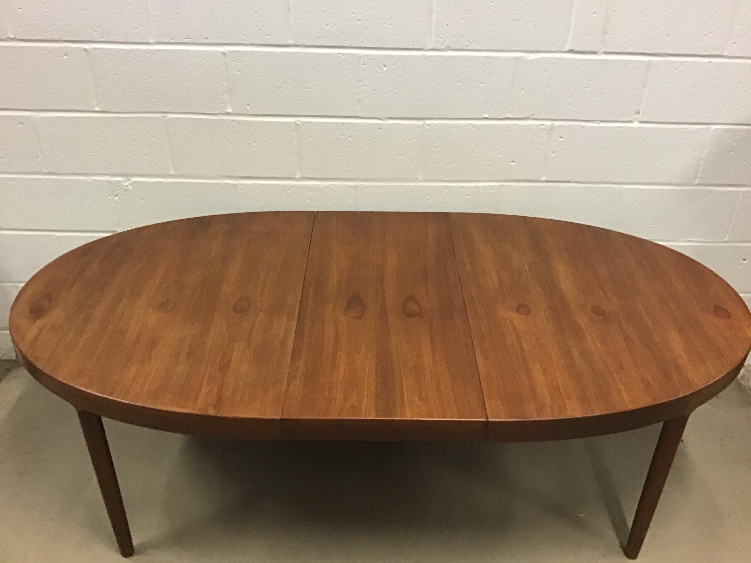 A Danish Harry Østergaard for Randers Møbelfabrik teak oval extending table - Image 4