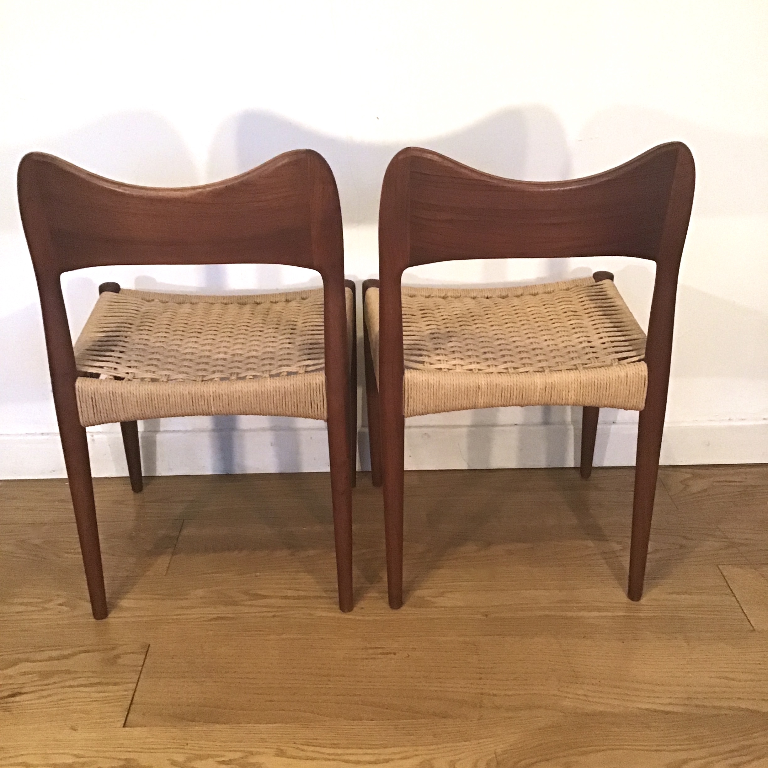 Four 1960s Danish Arne Hovmand Olsen for Mogens Kold danish cord teak chairs - Image 5