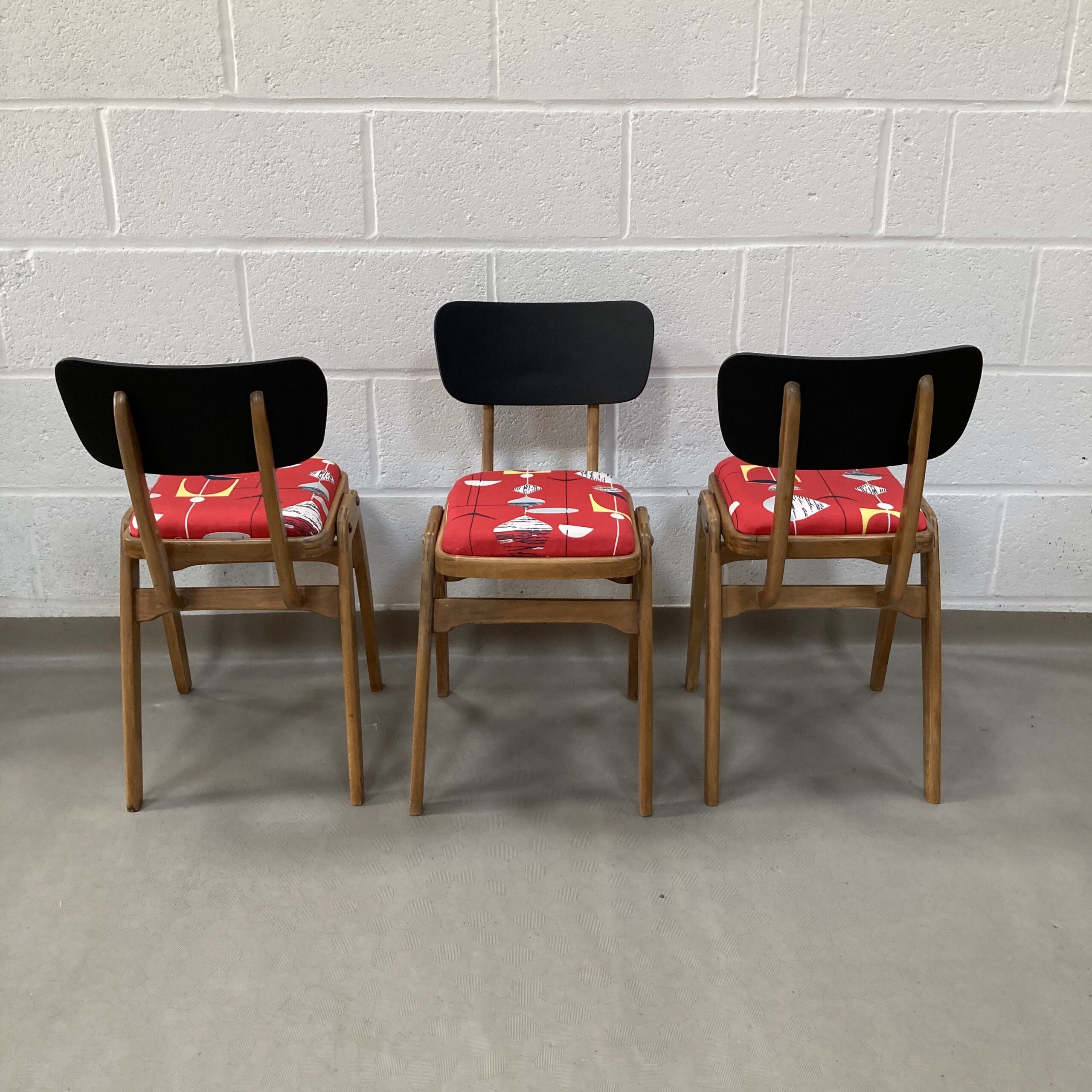 A lovely up-cycled midcentury kitchen dining set decorated in Sandersons Marion Mahler, Red mobiles - Image 6