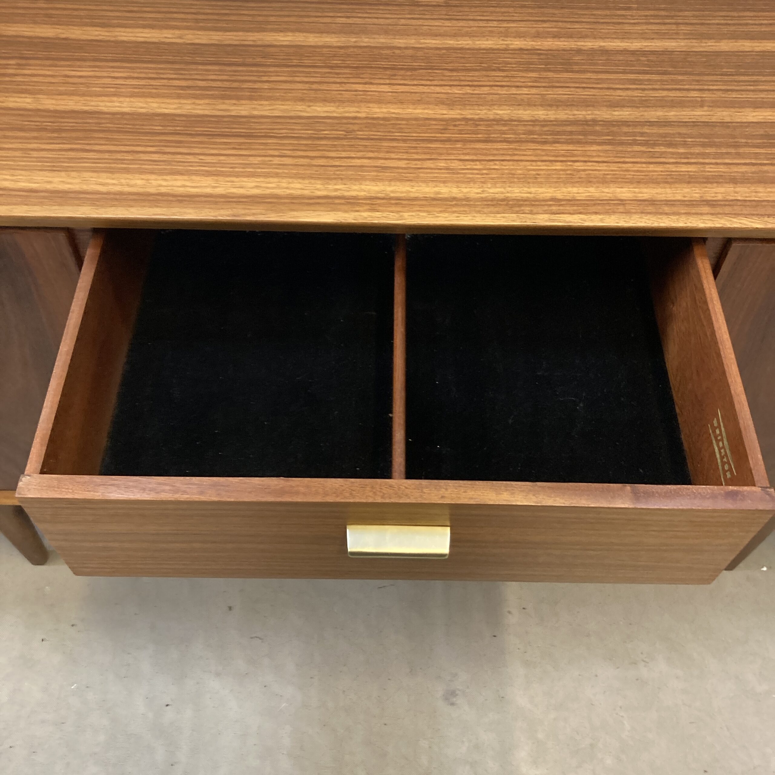 A lovely midcentury walnut and teak Wrighton sideboard - Image 5