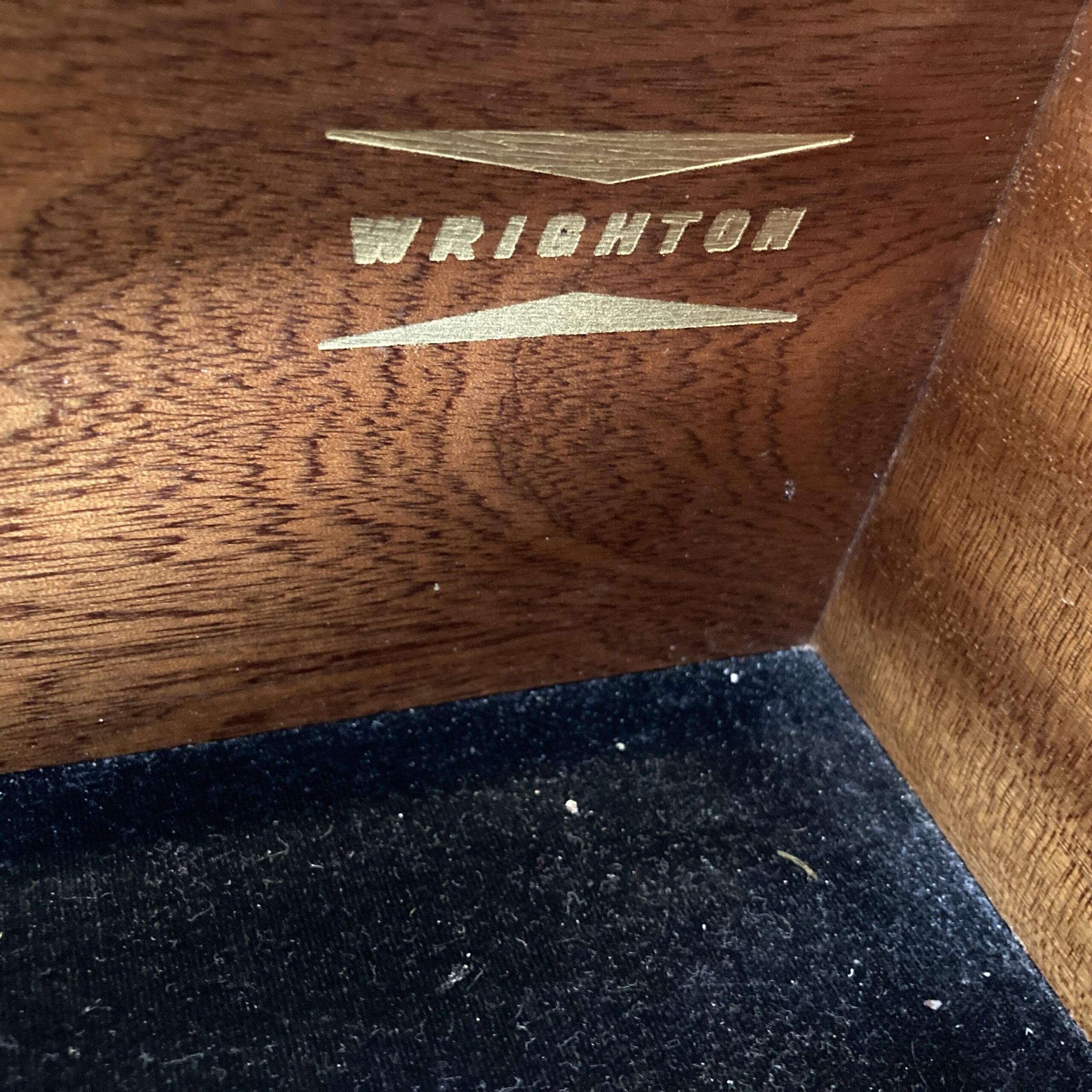 A lovely midcentury walnut and teak Wrighton sideboard - Image 3