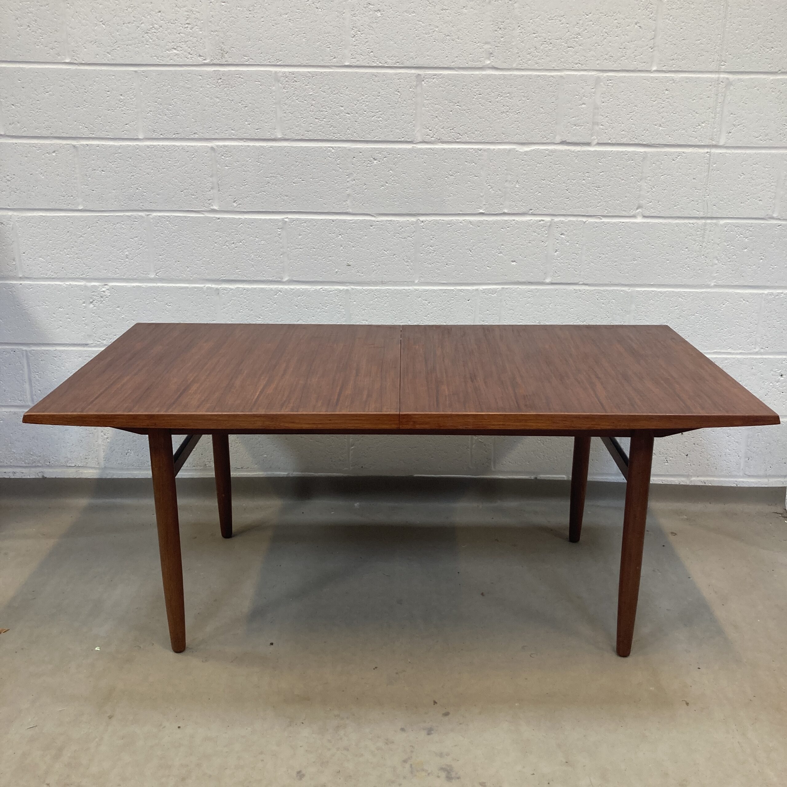 A 1960s Teak Dalescraft large extending table