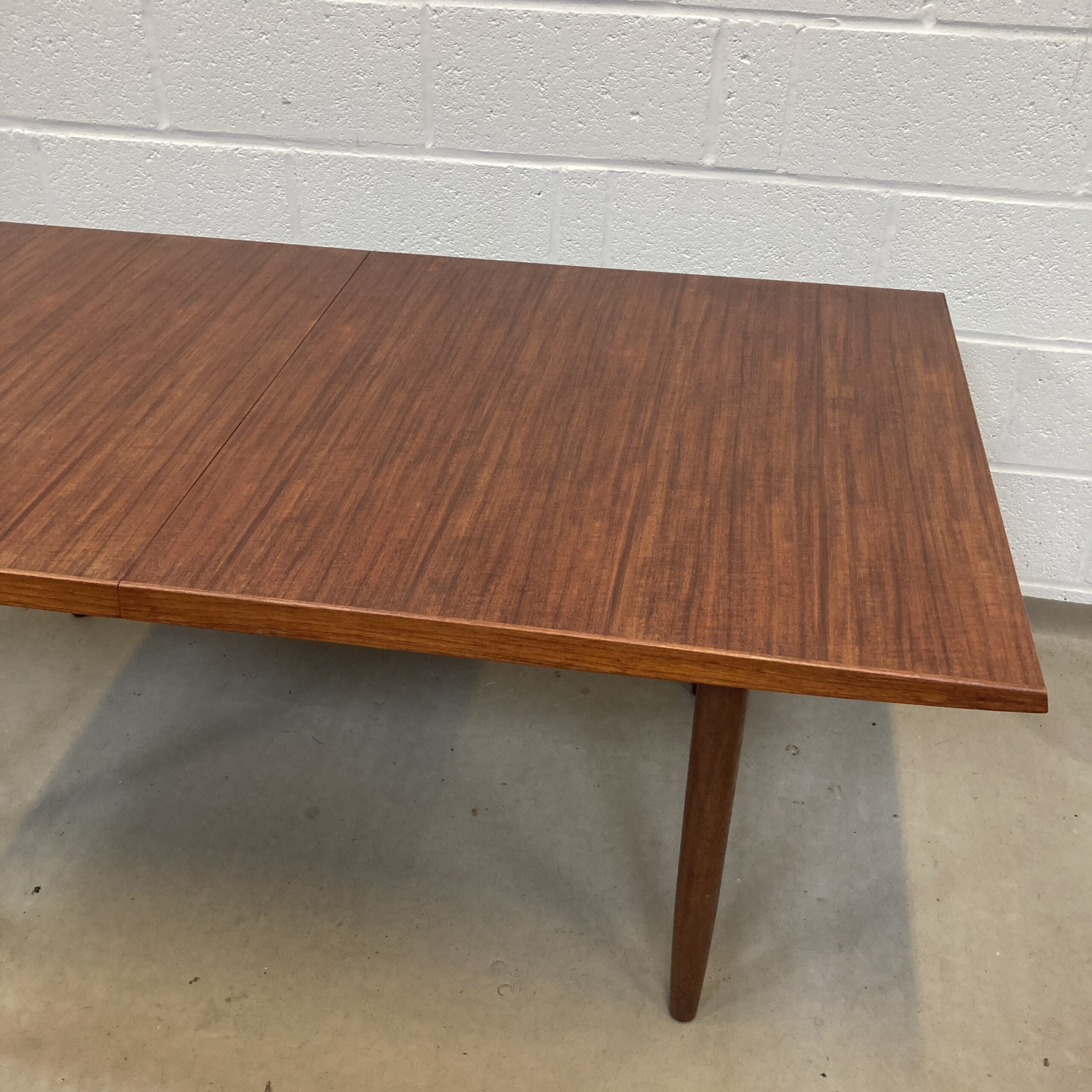 A 1960s Teak Dalescraft large extending table - Image 6
