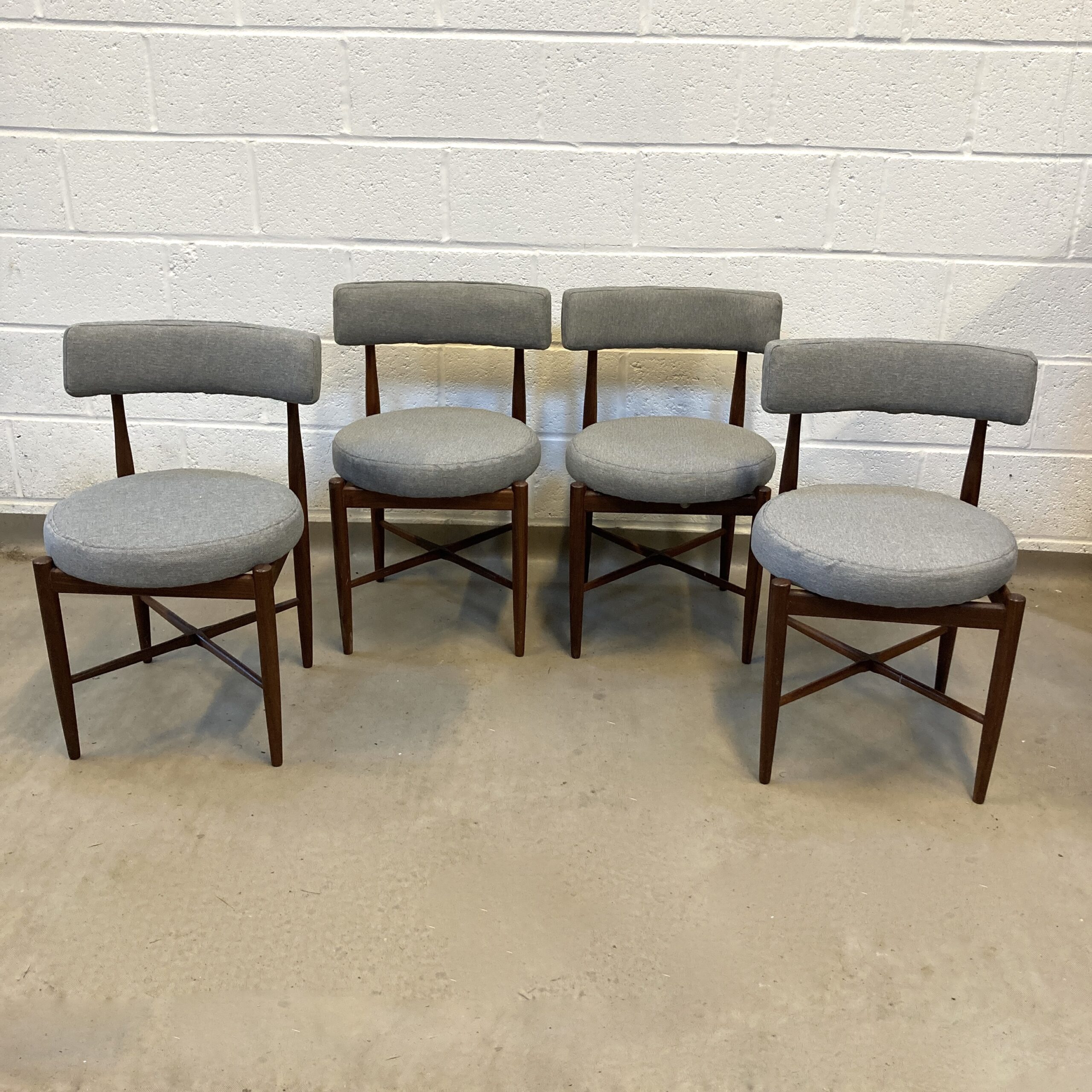 A 1960s G-plan fresco table and four Victor Wilkins designed Fresco chairs - Image 7