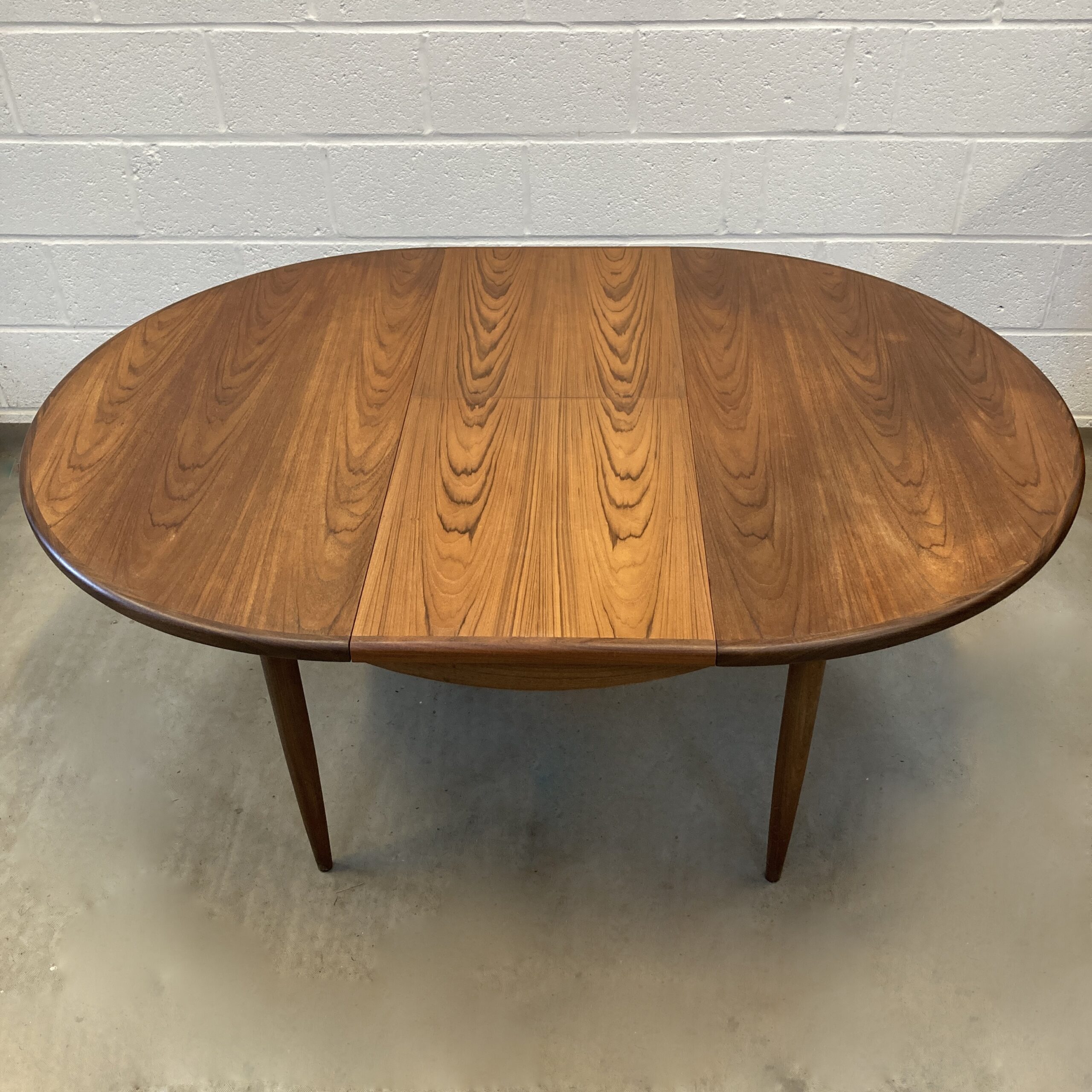 A 1960s G-plan fresco table and four Victor Wilkins designed Fresco chairs - Image 15