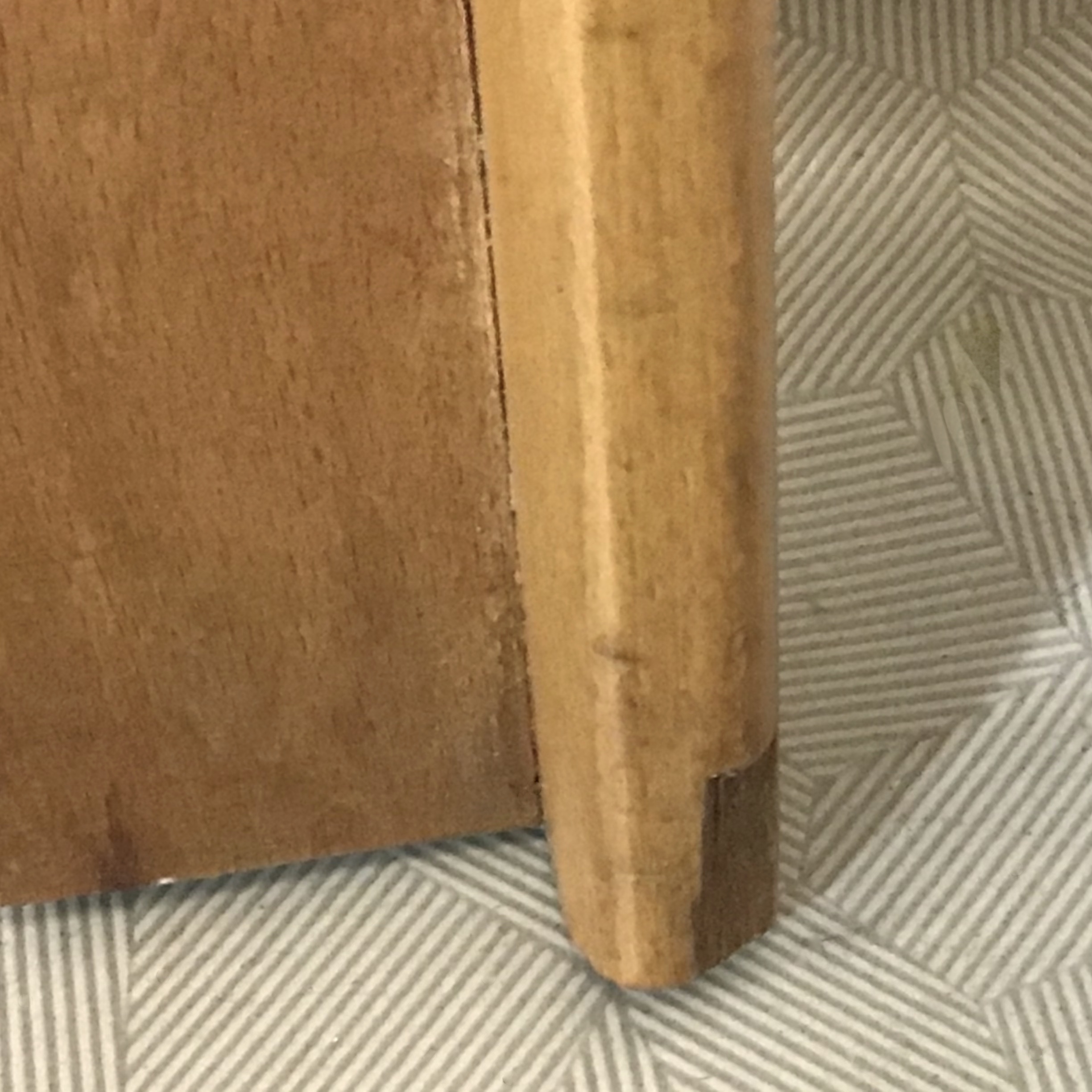 A Rare early 1950's Heals walnut and beech bedroom suite - Image 18