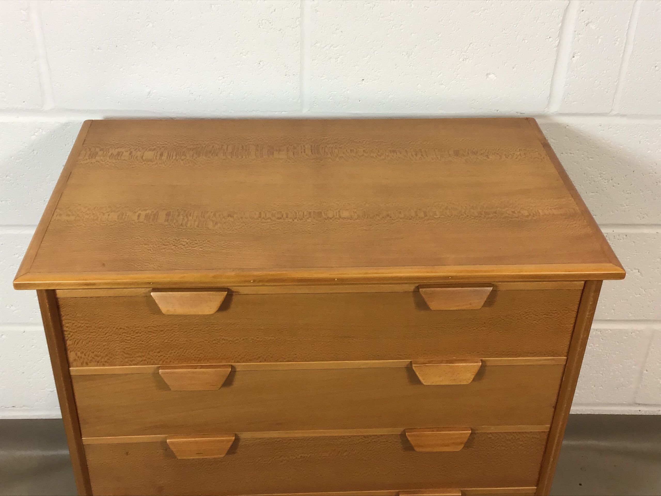 A Rare early 1950's Heals walnut and beech bedroom suite - Image 11