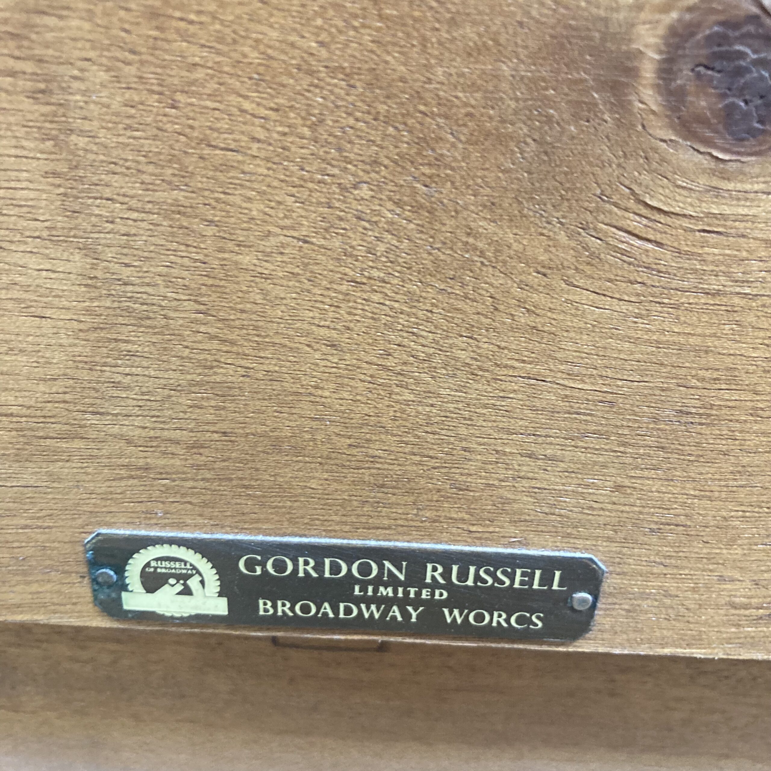 A 1960 Gordon Russell teak and Indian laurel sideboard pattern R810 - Image 17