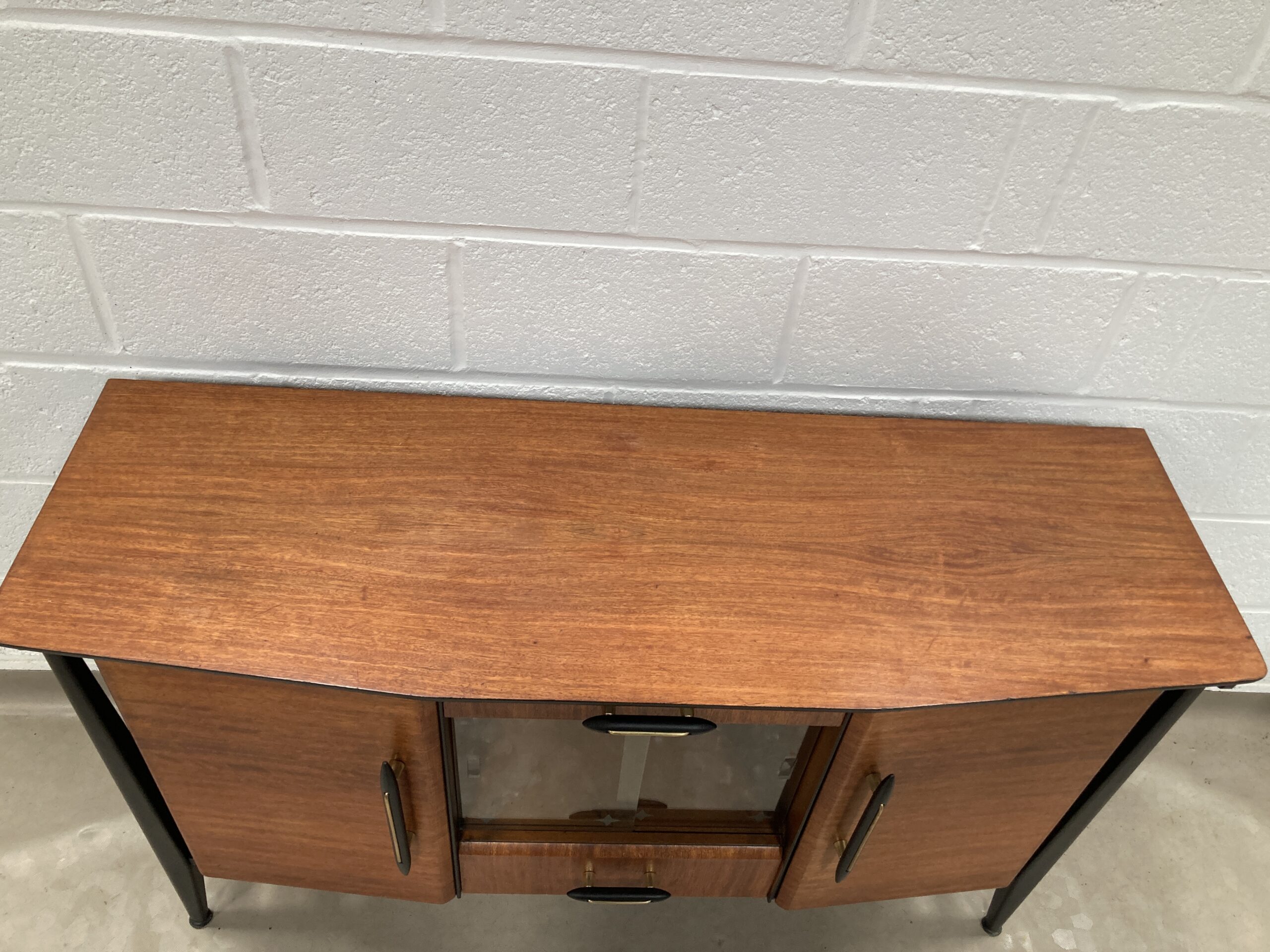 A 1950s Midcentury teak and ebonized sideboard - Image 13