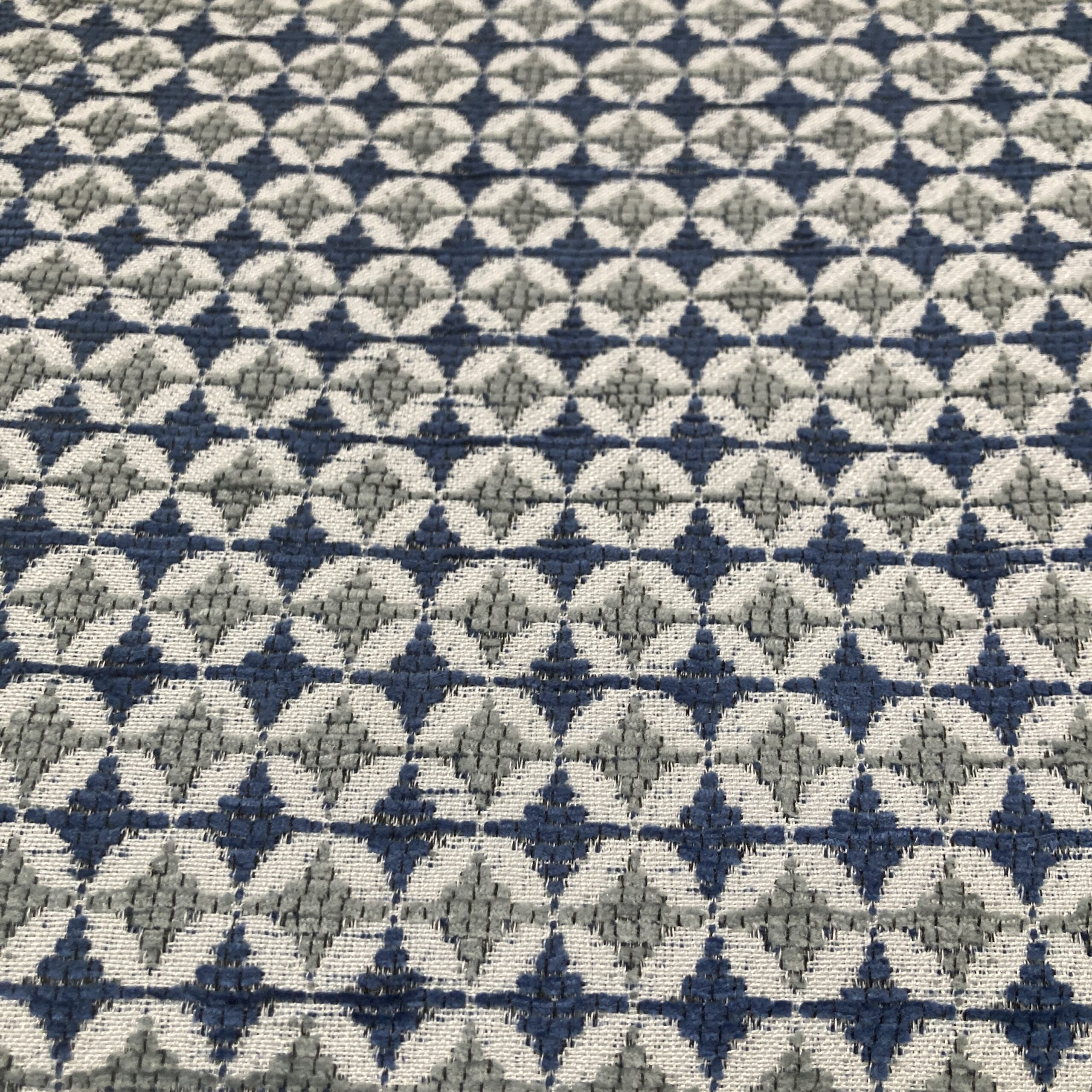 A lovely 1960s blue/grey formica table and 4 reupholstered Rajmund Teofil Halas Polish 5908 pixel chairs - Image 4